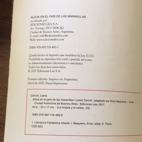 3 Alice in Wonderland Unique Bundle: 2 Used Books + 1 Melamine Plate - Picture 10 of 15